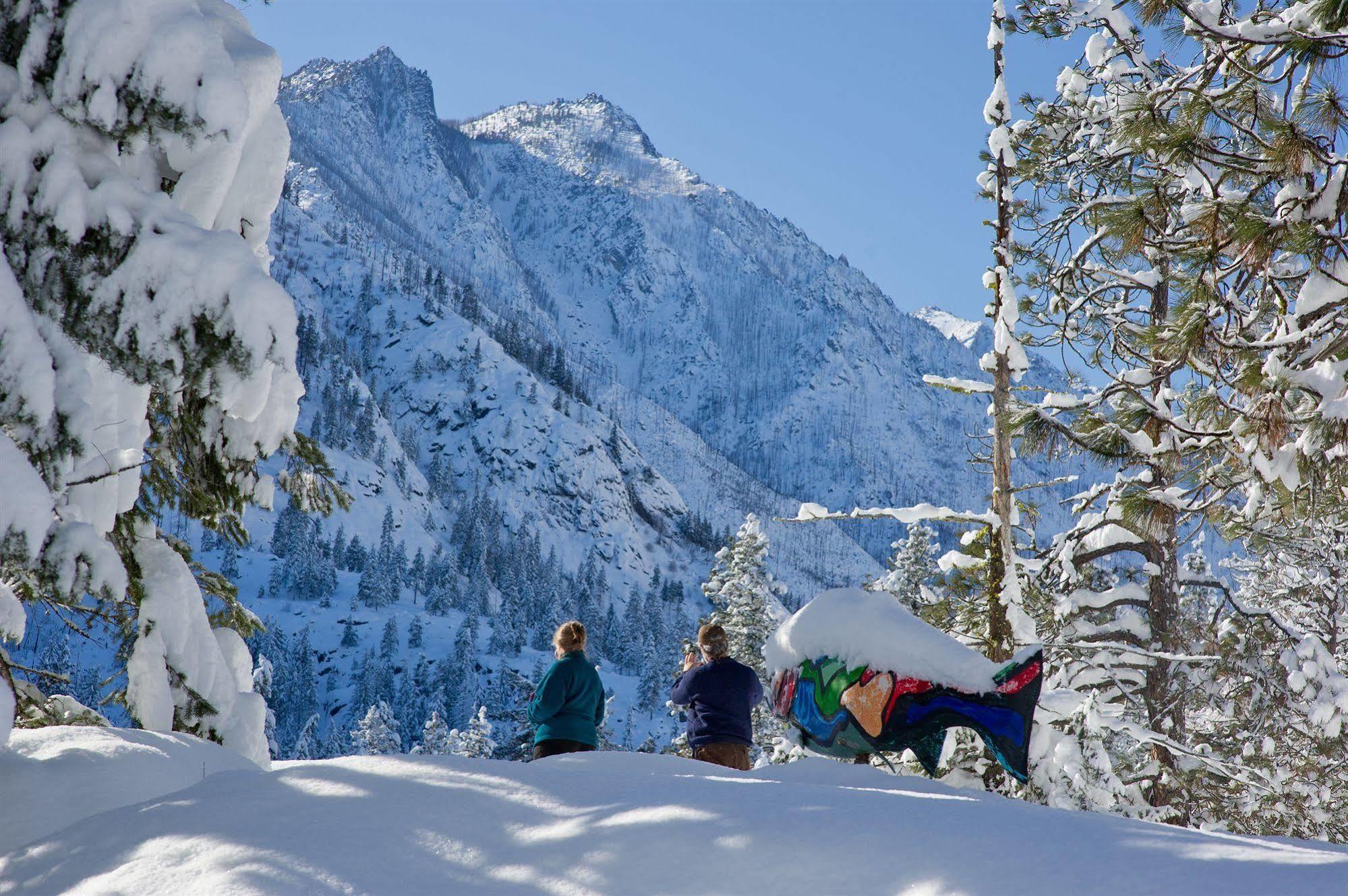 Sleeping Lady Mountain Resort Leavenworth Exterior photo