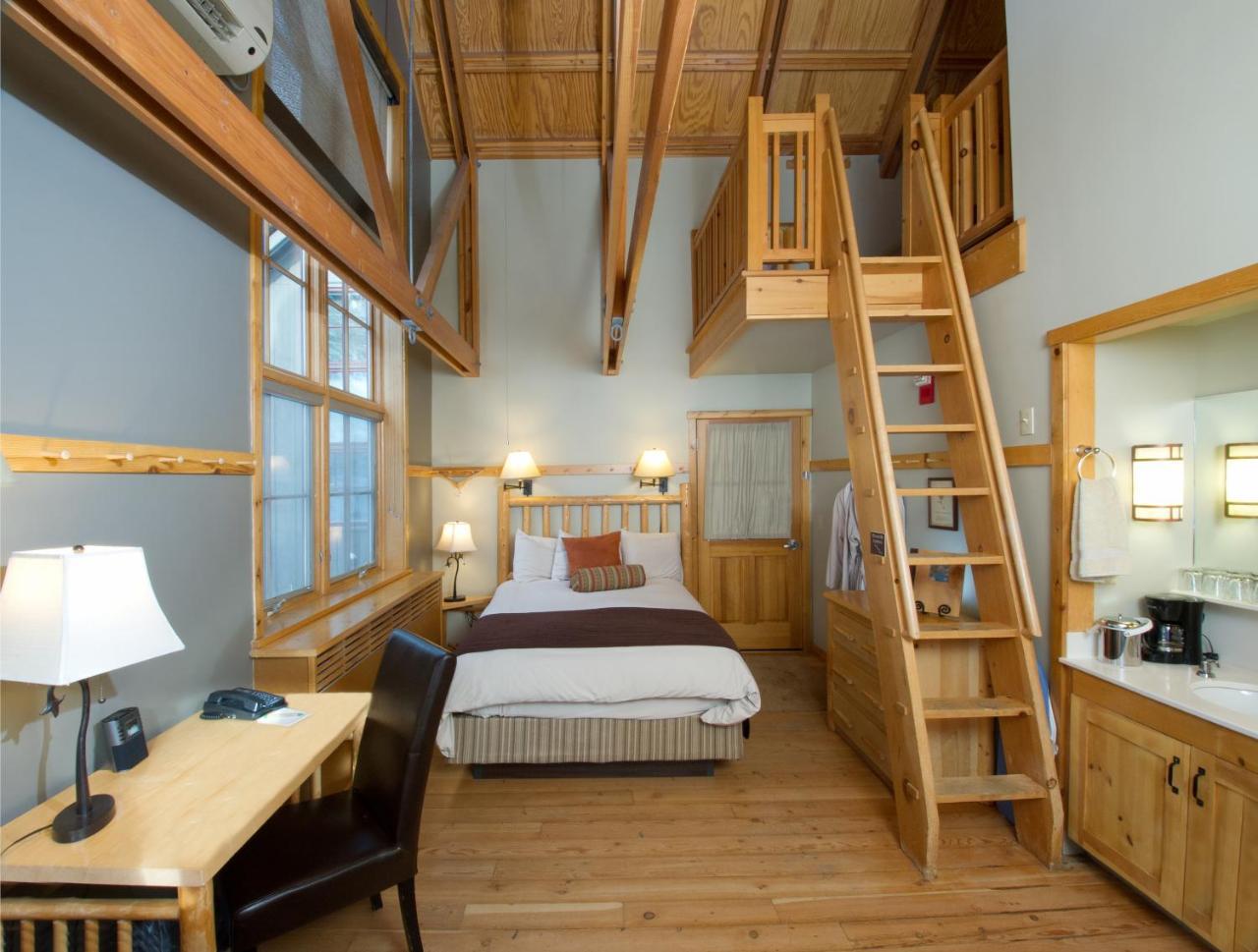 Sleeping Lady Mountain Resort Leavenworth Exterior photo